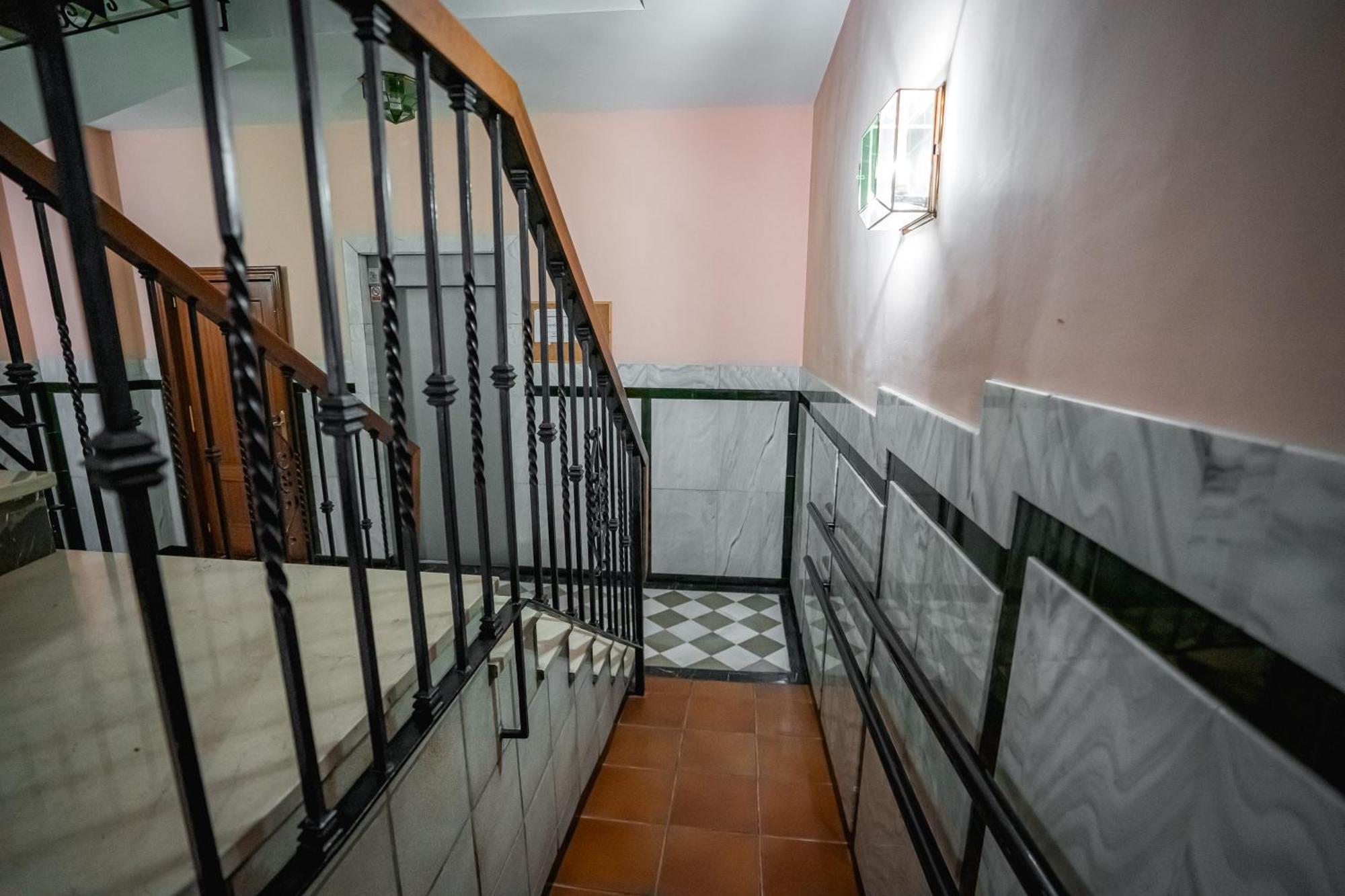 Apartamento Qh Plaza San Isidro Granada Exterior foto