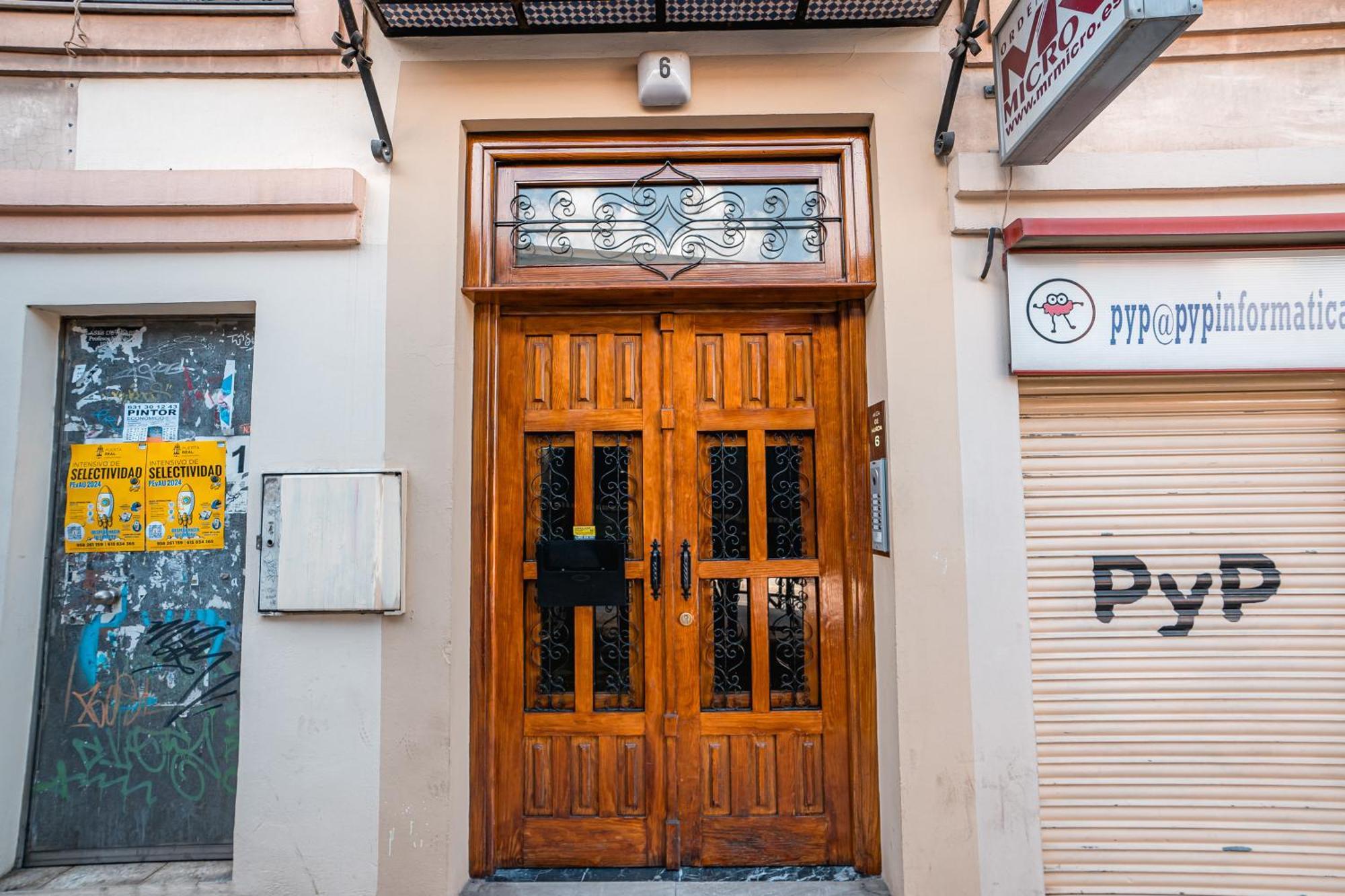 Apartamento Qh Plaza San Isidro Granada Exterior foto